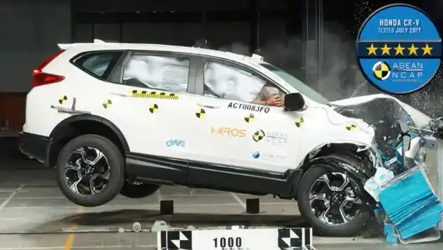 Foto - VIDEO: Crash Test Honda CR-V Turbo 2017 (ASEAN NCAP)