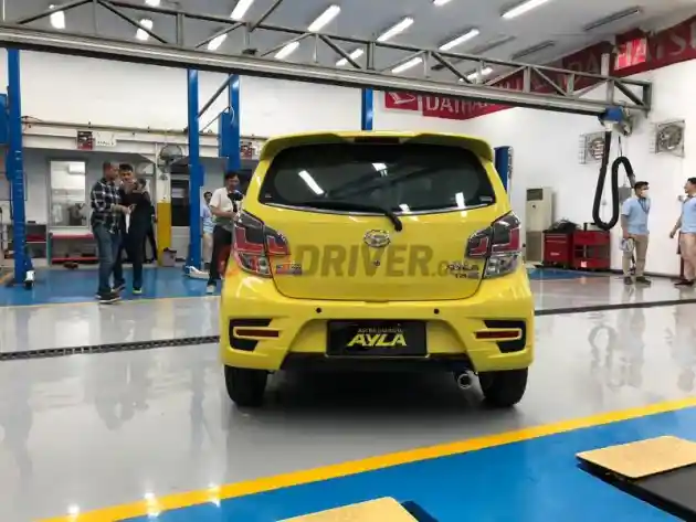 Foto - Daihatsu Tutup Dealer dan Bengkel Sampai Kapan?