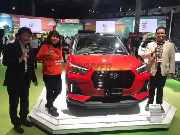 Foto - TMS 2019: Melihat Lebih Detail Daihatsu SUV Tanpa Nama, Calon Kuat Adik Terios (10 FOTO)