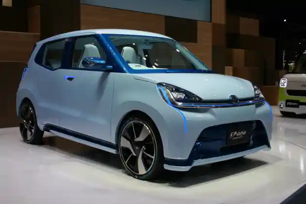 Foto - Tujuh Mobil Konsep Canggih Di Tokyo Motor Show 2015