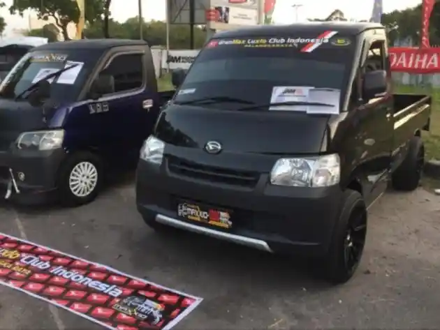 Foto - Komunitas Modifkasi Palangkaraya Dihebohkan Kontes Khusus Daihatsu