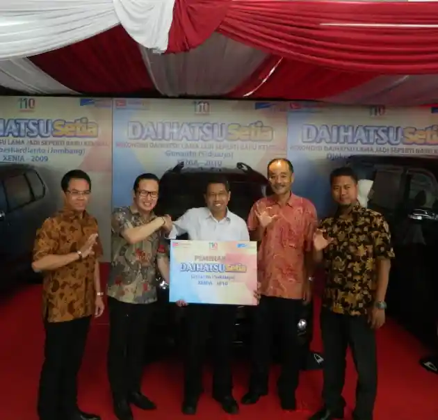 Foto - Daihatsu Sukses Rekondisi Gratis Belasan Mobil di Jawa Timur