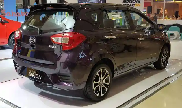 Foto - Toyota & Daihatsu Gencar Memberi Fitur Keselamatan Sejak Ada Wuling?