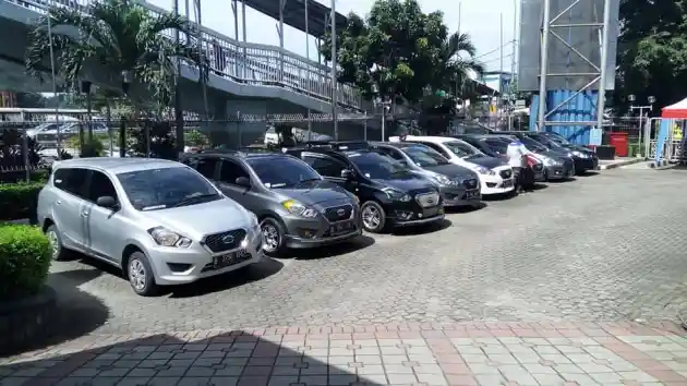 Foto - Datsun Go Community Indonesia Akan Estafetkan Sebuah Panji Keliling Indonesia