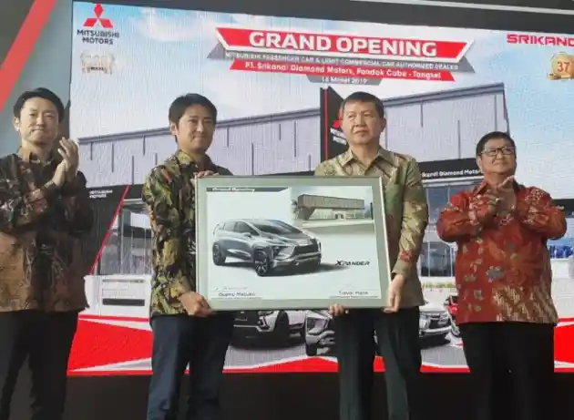 Foto - Dealer Baru Mitsubishi Ke-128 Resmi Berdiri Pondok Cabe