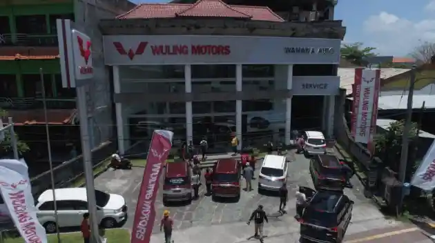 Foto - Beli Wuling Minggu Ini, Tak Perlu Pikir Biaya Service Sampai 60.000 KM