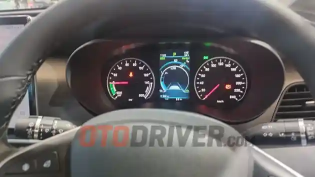 Foto - Lebih Detail BYD M6, MPV EV Yang Dirancang Untuk Pasar Indonesia