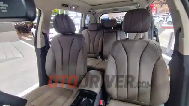 Foto - Lebih Detail BYD M6, MPV EV Yang Dirancang Untuk Pasar Indonesia