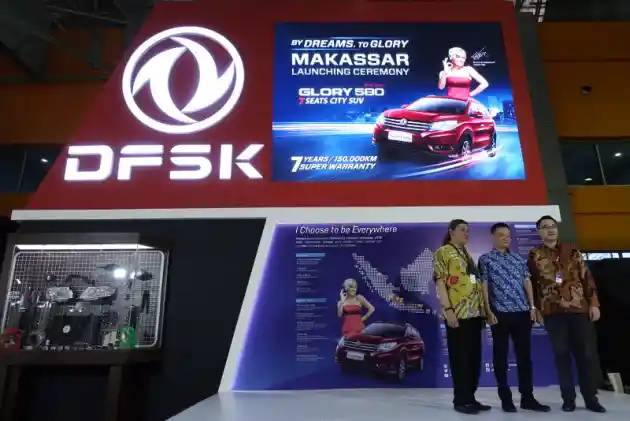 Foto - SUV DFSK Glory 580 Hadir Perdana Di Makassar, Diskon Sampai RP 15 Juta!