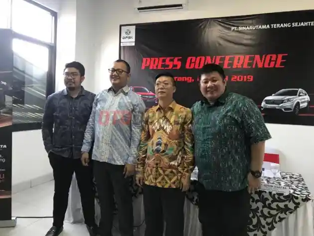 Foto - Lebih Dekat Pabriknya, Harga DFSK di Banten Justru Lebih Mahal. Kenapa?