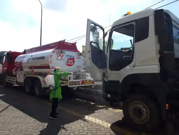 Foto - UD Trucks : Program Technical Assistance Untuk Konsumen Terdampak Covid-19