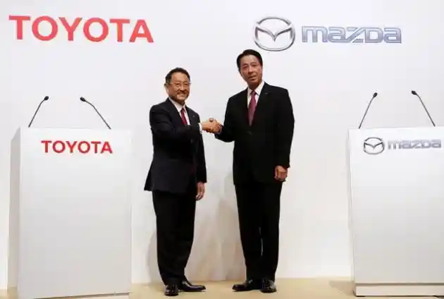 Foto - Toyota Dan Mazda Bentuk Aliansi Untuk Cengkeram Benua Amerika