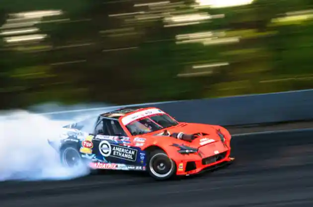 Foto - 5 Jagoan Drifter Terbaik Dari Oli TOP 1 di Formula Drift