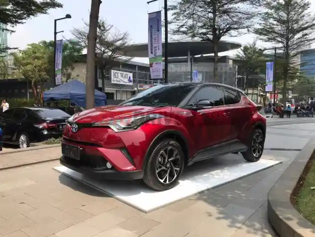 Foto - Harga Mobil Toyota Akan Naik?