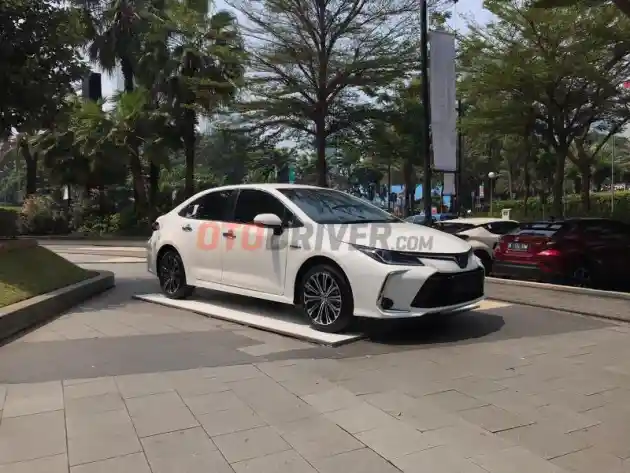 Foto - Kejar Jualan Mobil Hybrid, Auto2000 Galakan Edukasi ke Konsumen