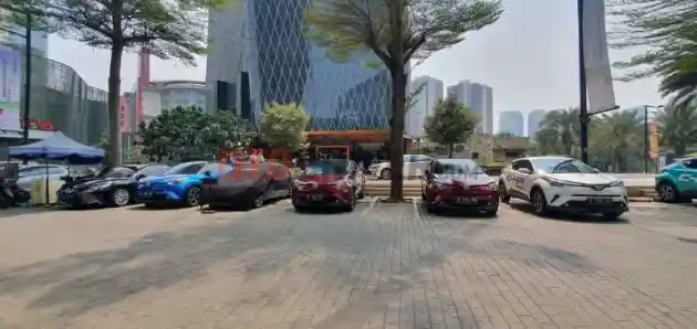 Foto - Waduh, Harga Mobil Toyota Naik Lagi Awal 2020