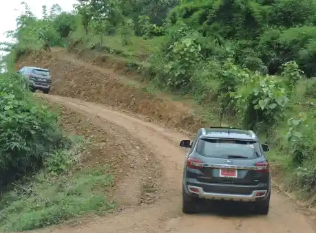 Foto - All New Ford Everest Uji Lintasan Off-Road : Dibantu Peranti Cerdas