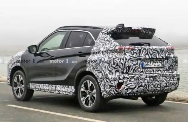 Foto - SPY SHOT: Mitsubishi Eclipse Cross Facelift