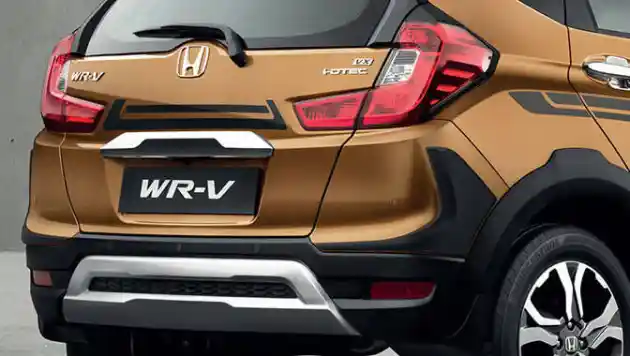 Foto - Segera Hadir Di Indonesia? Ini 5 Fakta Menarik Honda WR-V.