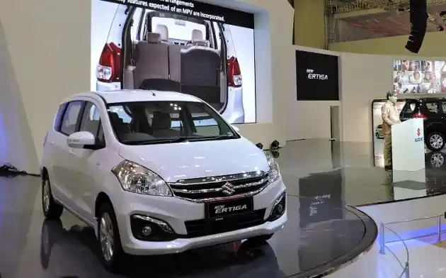 Foto - Suzuki Ertiga Dreza Promo DP Sangat Ringan. Habiskan Stok?