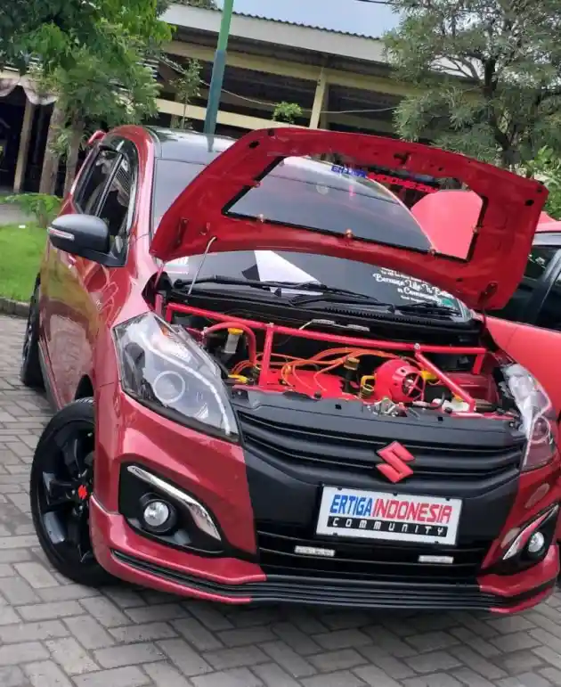 Foto - Ertiga Indonesia Community Akan Adu Kecantikan Mobil