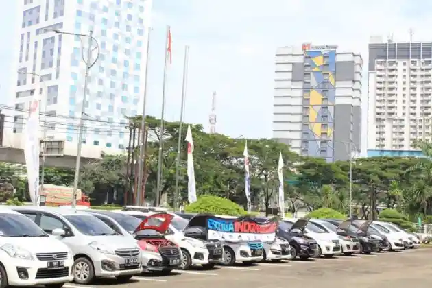 Foto - Ertiga Indonesia Community Akan Adu Kecantikan Mobil