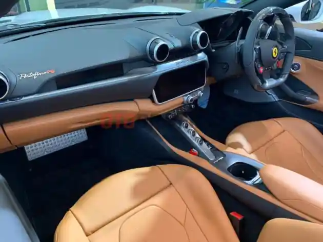 Foto - Mewahnya Ferrari Portofino M, Ferrari Yang Ramah Untuk Harian