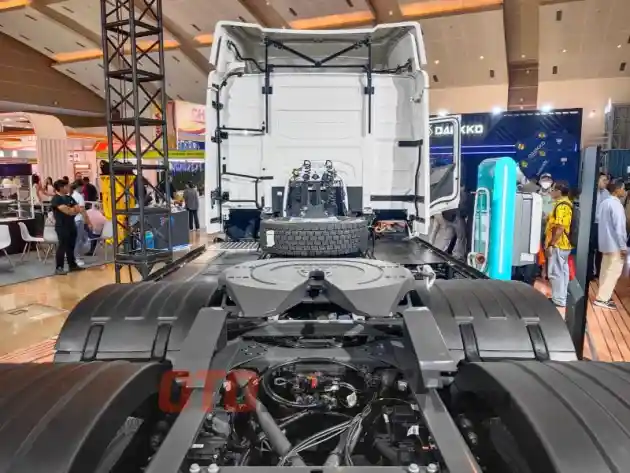 Foto - Volvo Luncurkan Truk Listrik, Pelopor Heavy Duty EV Di Indonesia