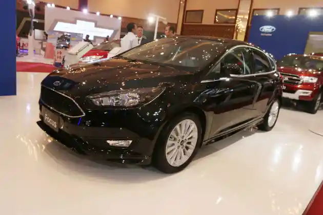 Foto - Ford Recall 830.000 Mobil Di Amerika