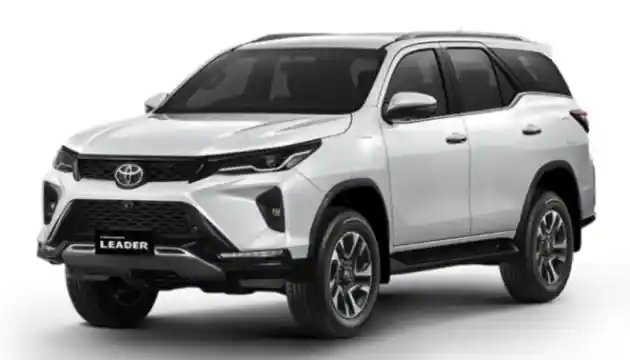 Foto - Ini Baru Arogan! Fortuner Dapati Varian Antipeluru Di Negara Ini