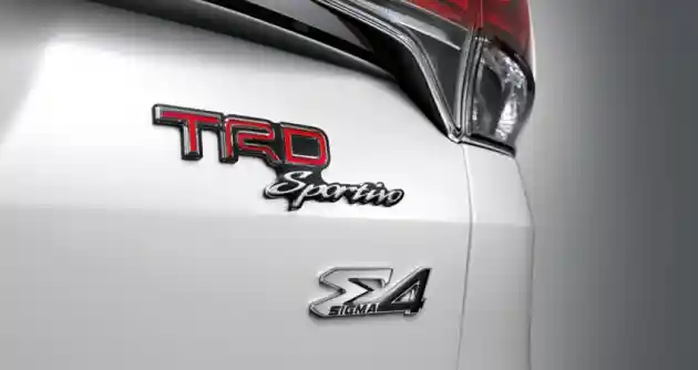 Foto - Toyota All New Fortuner TRD Sportivo Hadir di Thailand Dengan Kaki-Kaki Spesial