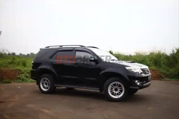 Foto - Tenaga Fortuner Ini Melonjak Dengan Modal Tak Sampai RP 20 Juta