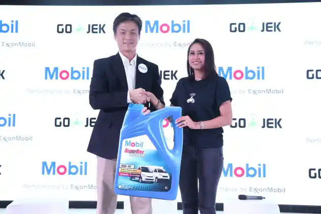 Foto - ExxonMobil Lubricants Rilis Pelumas Khusus Pick Up Bensin, Ada 2 Grade