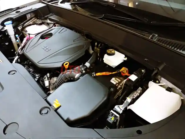 Foto - Resmi, Harga Geely Starray EM-i Rp 499 Juta