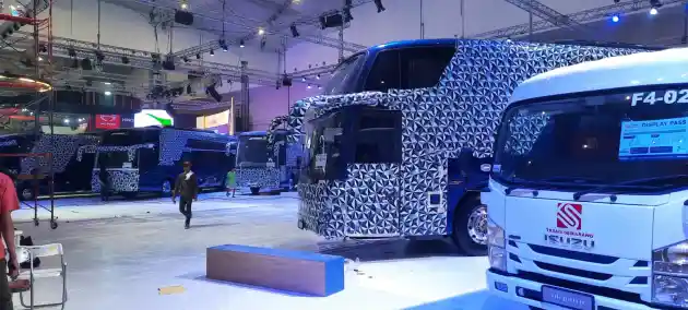 Foto - Bocoran Lengkap 9 Bus Adiputro vs 6 Bus Laksana di GIIAS 2023