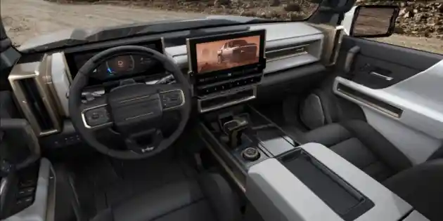 Foto - Segera Diluncurkan, Hummer EV Akan Menjadi Mobil Listrik Yang Sangup Anda Bawa Kemana Saja