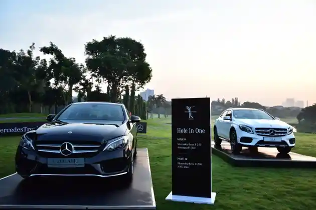 Foto - Daftar Harga MERCEDES-BENZ Terbaru (Mei 2018)