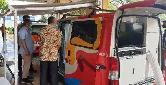 Foto - Tengok Mobile Clinic Daihatsu Gran Max, Hibah Untuk Pemerintah