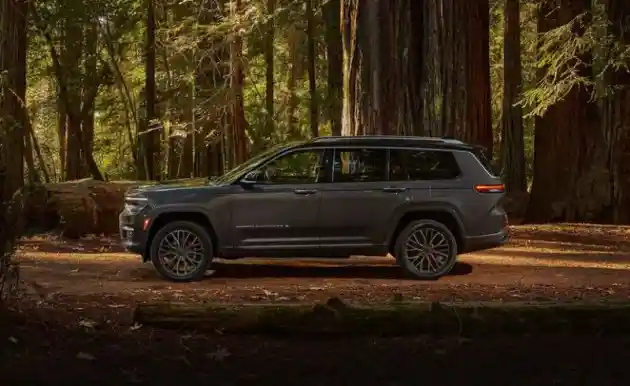 Foto - All New Jeep Grand Cherokee Diluncurkan. Hadir Di Indonesia Tahun Ini Juga.