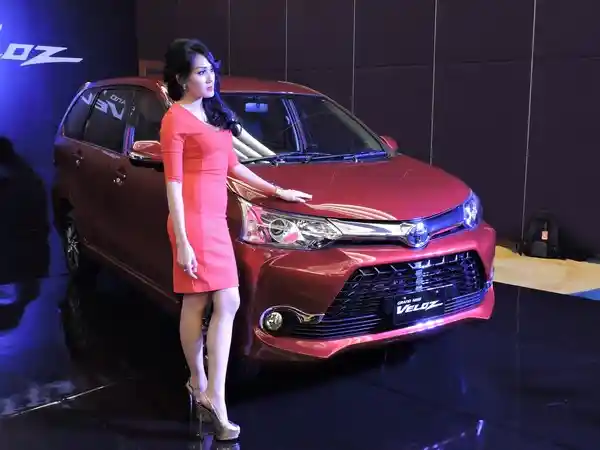 Foto - Pengakuan Dealer Toyota Terkait Avanza Terbaru