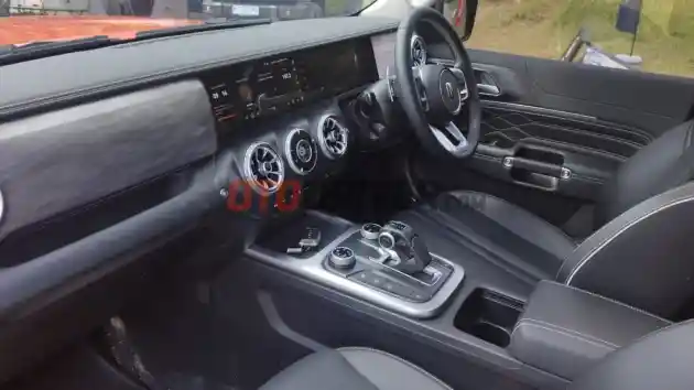 Foto - Fortuner Dan Pajero Sport Perlu Waspada, Begini Tangguhnya GWM Tank 300 Diesel Di Offroad