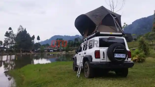 Foto - Fortuner Dan Pajero Sport Perlu Waspada, Begini Tangguhnya GWM Tank 300 Diesel Di Offroad