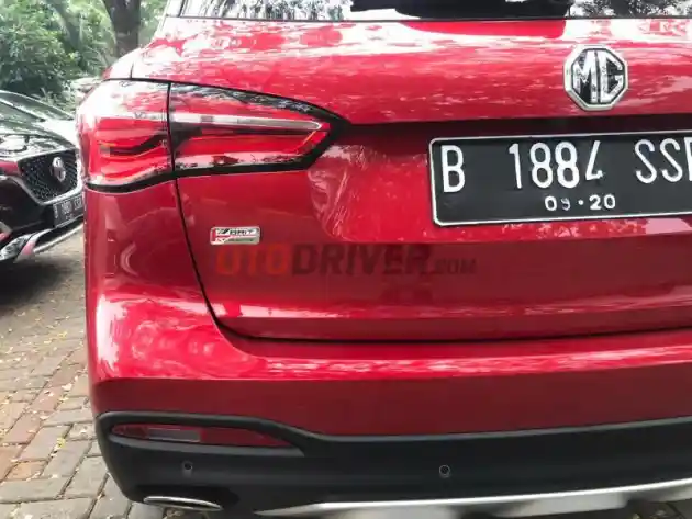 Foto - Inilah 3 Modal MG HS Bisa Bersaing dengan Honda CR-V dan Mazda CX-5