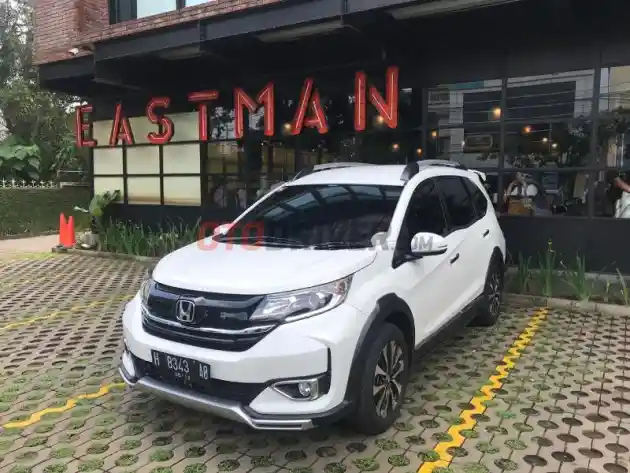 Foto - Ini Alasan Honda BR-V Hanya Mendapatkan Facelift