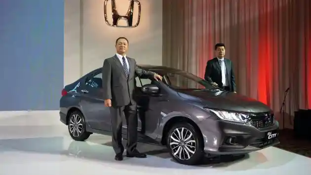 Foto - Honda New City Dan New Odyssey 2017 Meluncur Di Indonesia