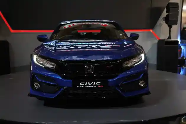 Foto - 6 Fakta dari Honda Civic Hatchback RS