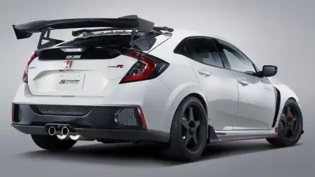 Foto - Civic Type R Dapati Perangkat Modifikasi Spoon