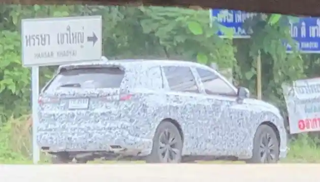 Foto - SPY SHOT: Honda CR-V Generasi Terbaru Di Thailand