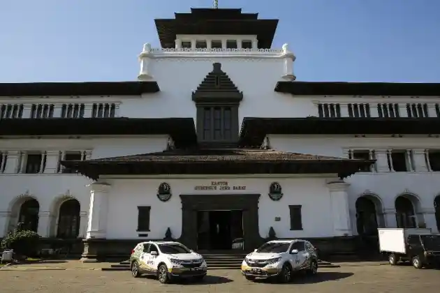 Foto - Jelajah Indonesia Dengan Honda CR-V Sudah Di Pulau Jawa