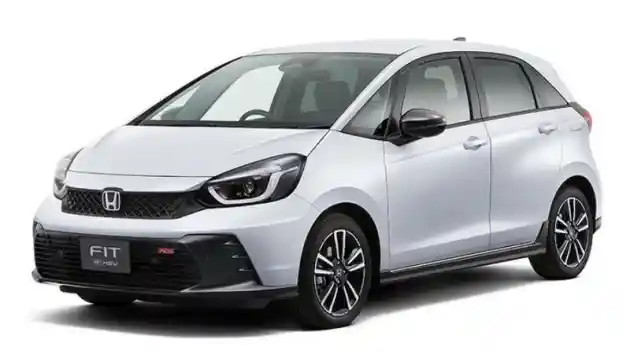 Foto - Honda Fit Facelift Resmi Hadir Di Jepang